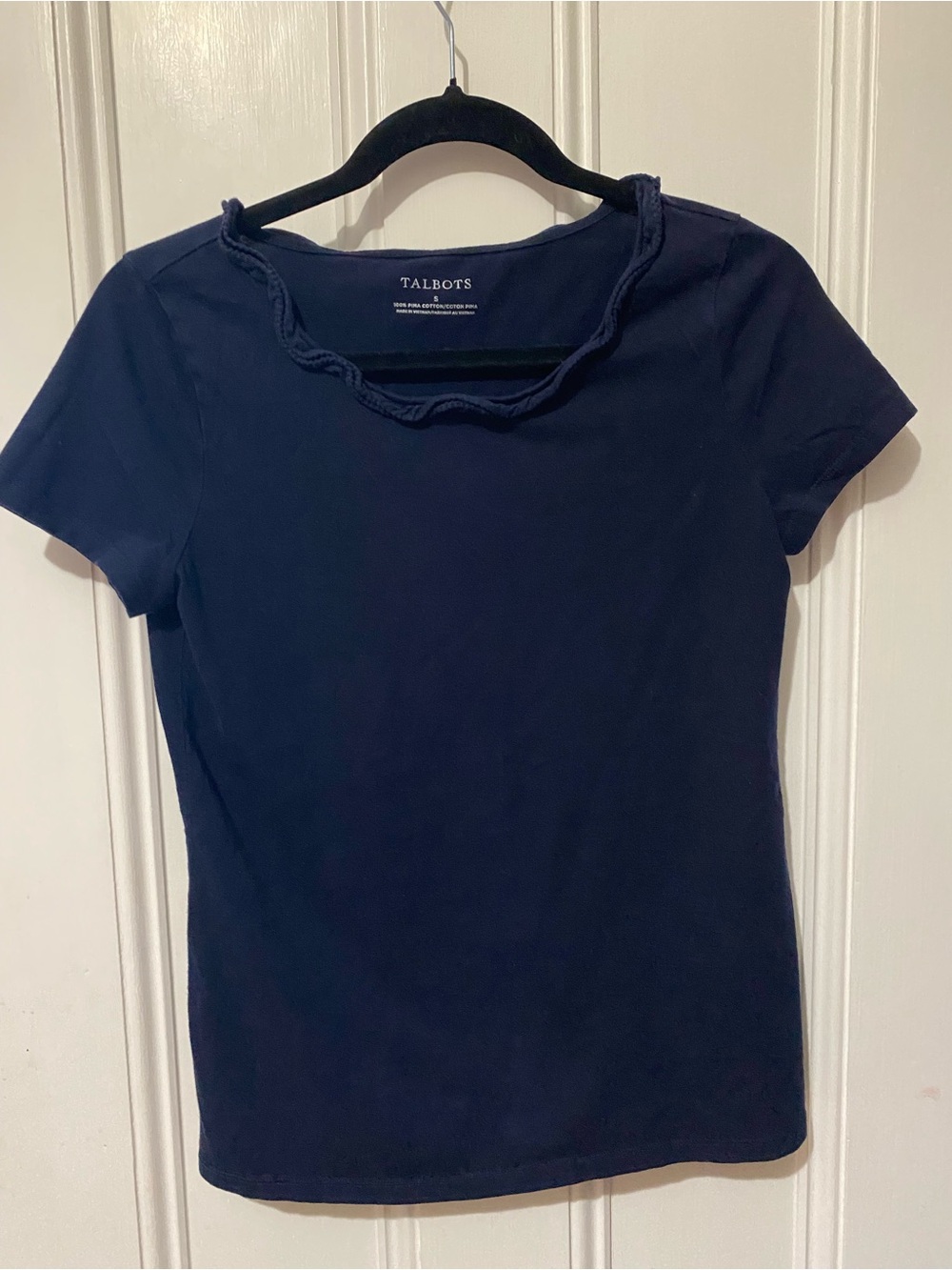 Talbots Navy Short Sleeve Tee with Ruffled Neckline excellent condition size S